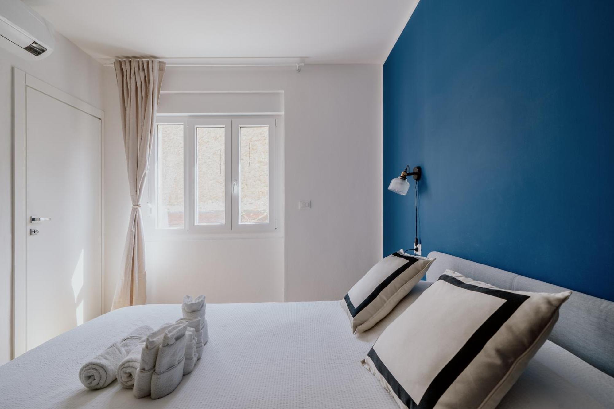 Elegante Appartamento In Marina Triest Exterior foto